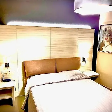 Otel Stella 3*